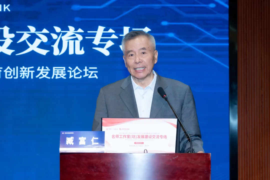 691ae4fc9604e.png 691ae4fc9604e.png