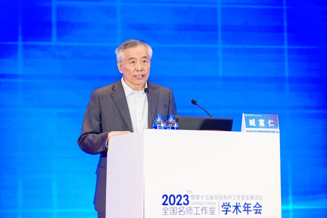 692e8d22b859f.jpg 692e8d22b859f.jpg