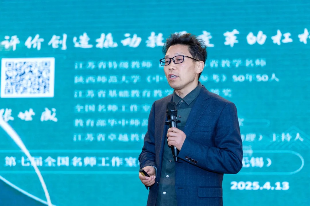 692eaaa68e63c.jpg 692eaaa68e63c.jpg