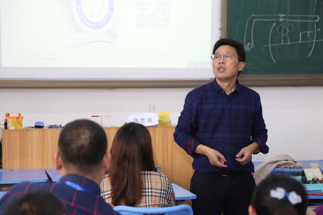 692eac7173afd.jpg 692eac7173afd.jpg