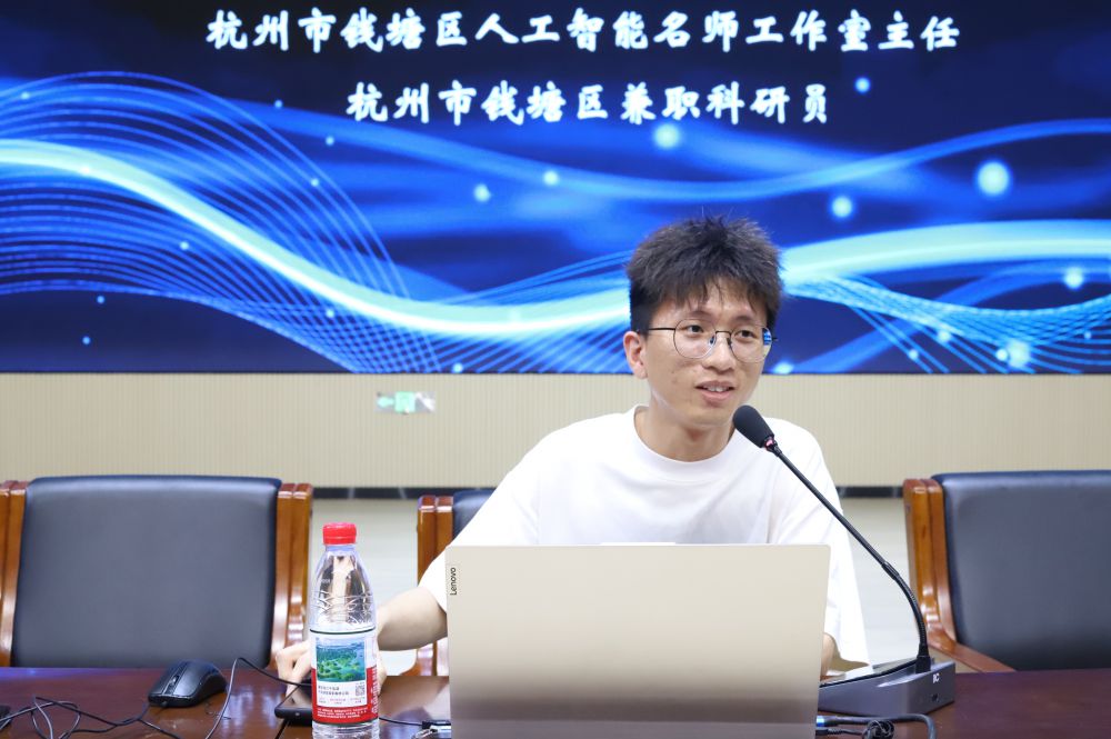 6a913ff621b43.jpg